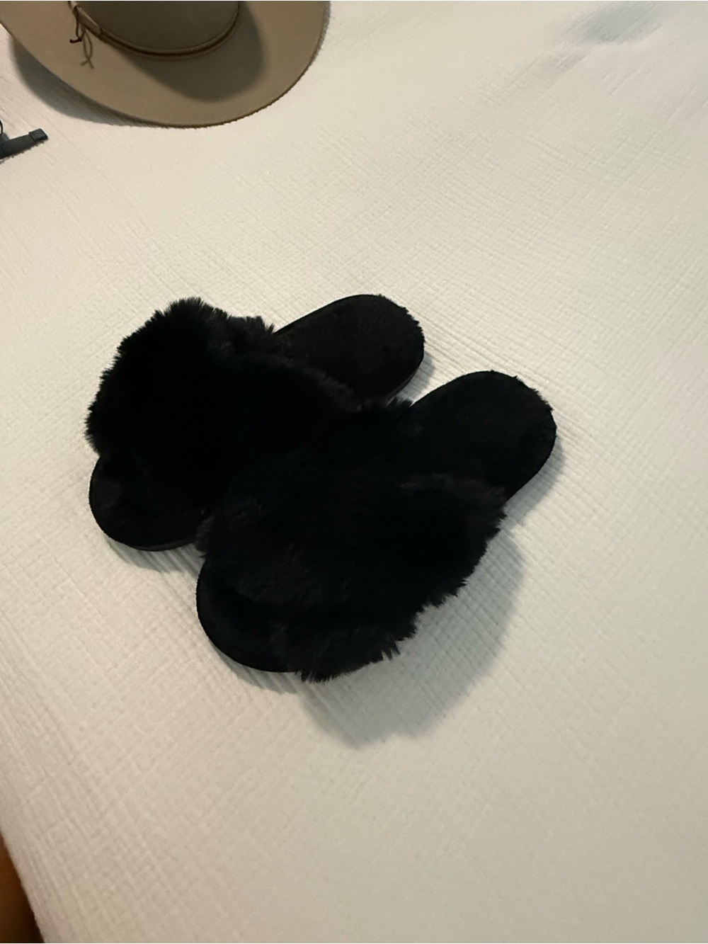Black Furry Slide Slippers